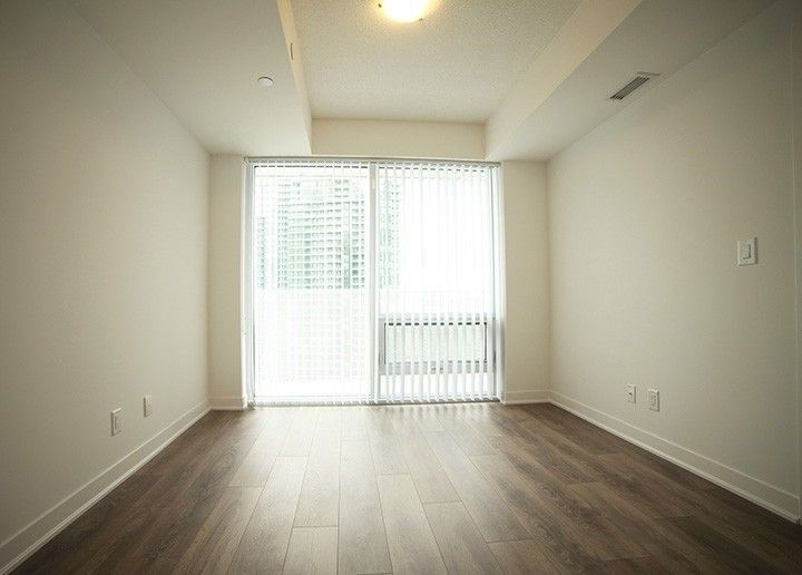 Preview image for 88 Harbour St #3305, Toronto