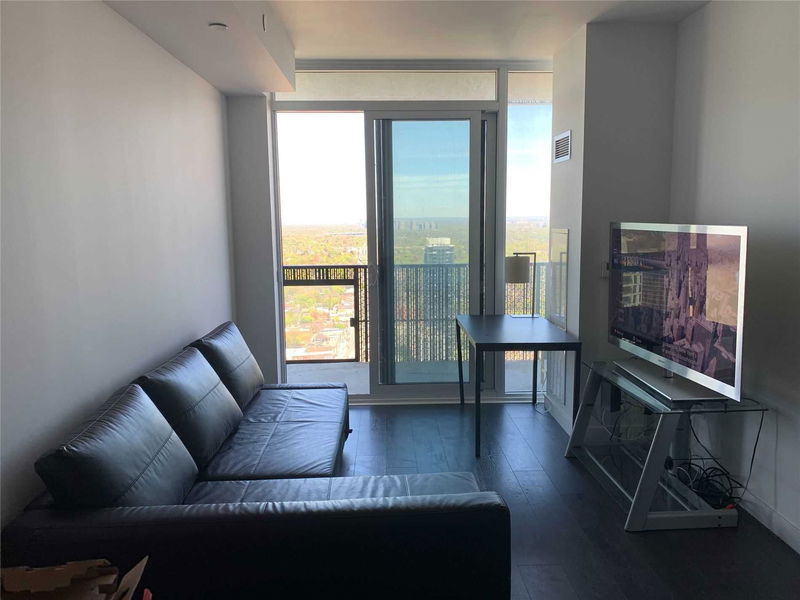 Preview image for 8 Eglinton Ave E #3707, Toronto
