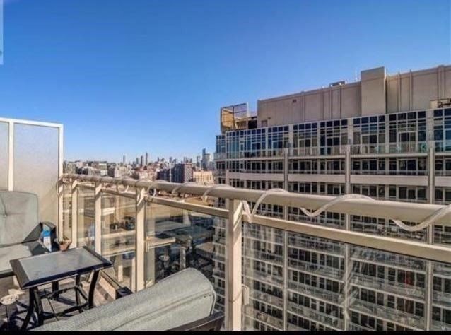 Preview image for 35 Bastion St #2003, Toronto