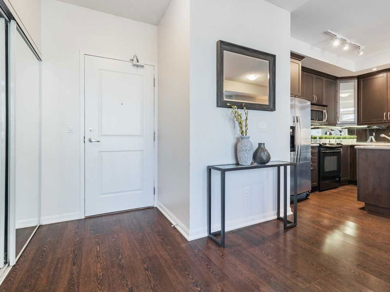 Preview image for 628 Fleet St #916, Toronto