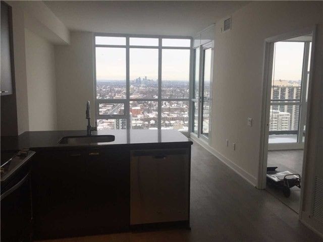 Preview image for 30 Roehampton Ave E #2606, Toronto