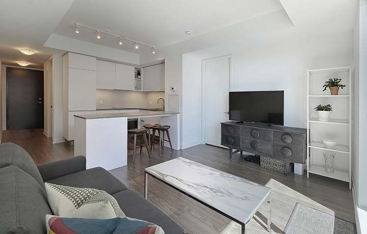 Preview image for 377 Madison Ave #401, Toronto