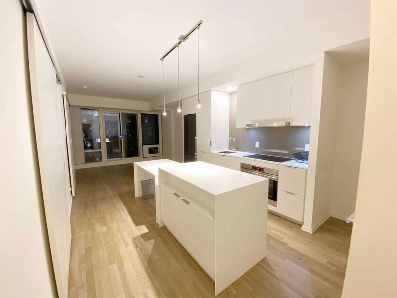 Preview image for 1 Bloor St E #3405, Toronto