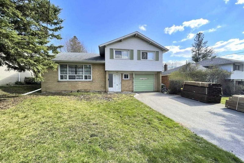 Preview image for 29 Cobham Cres, Toronto