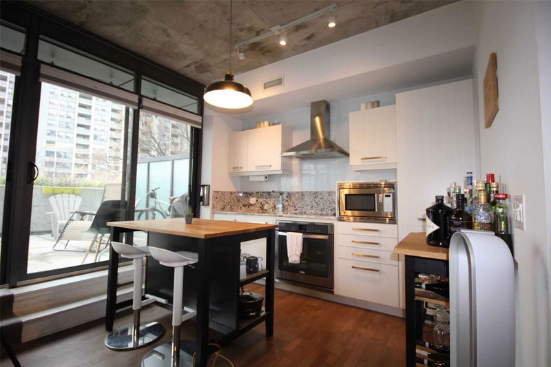 Preview image for 15 Beverley St #503, Toronto