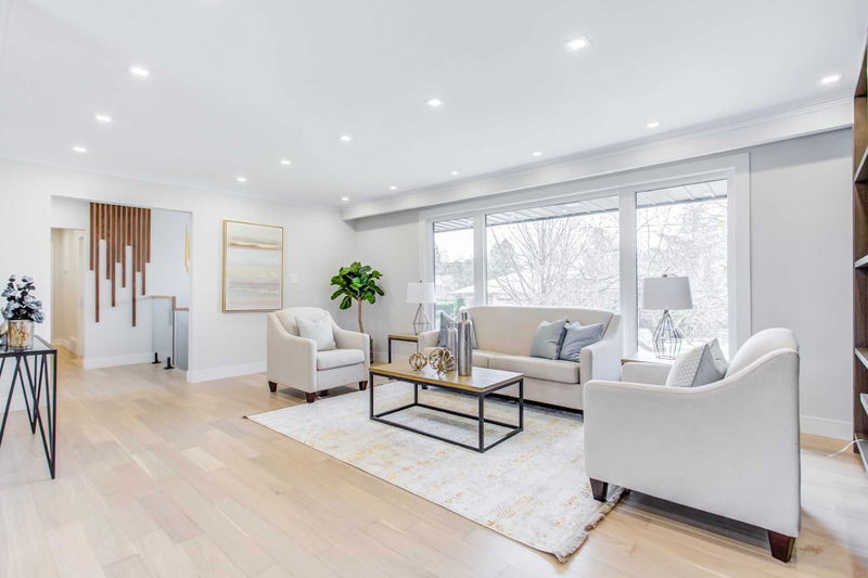 Preview image for 15 Cobden St, Toronto