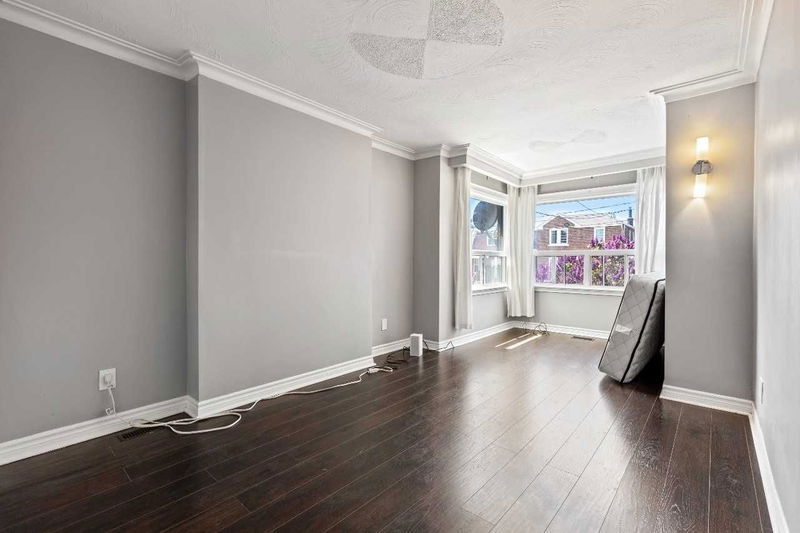 Preview image for 449 Oakwood Ave, Toronto