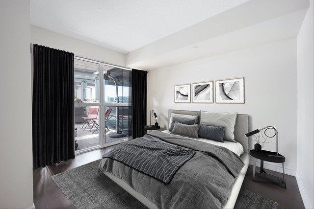 Preview image for 386 Yonge St #1407, Toronto