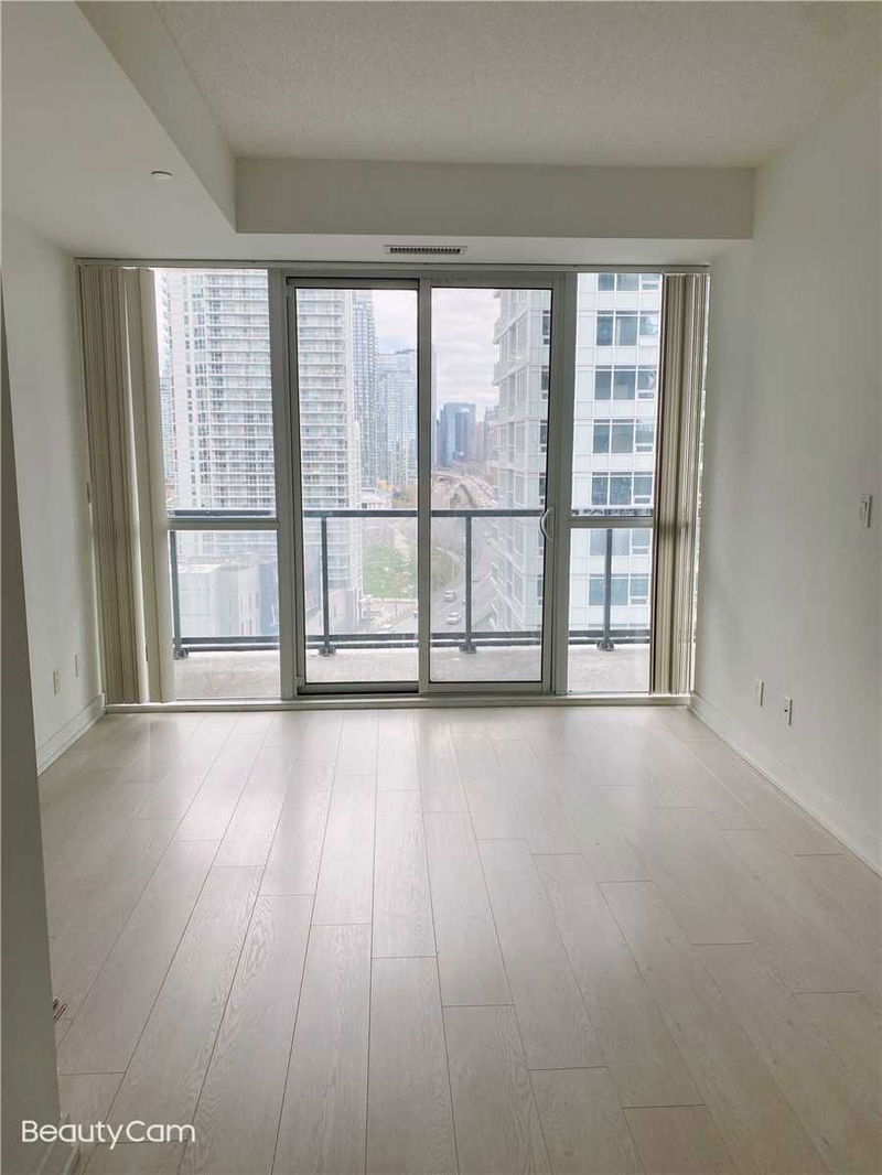 Preview image for 20 Bruyeres Mews #1707, Toronto