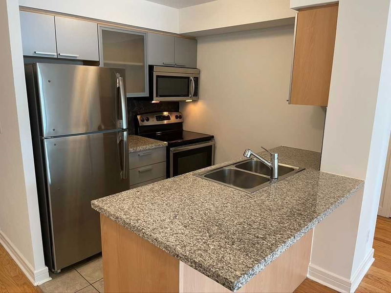 Preview image for 16 Harrison Garden Blvd #612, Toronto