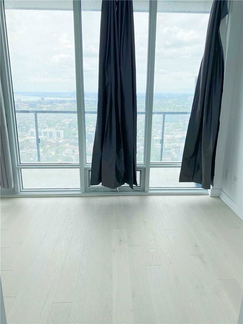 Preview image for 488 University Ave #4312, Toronto