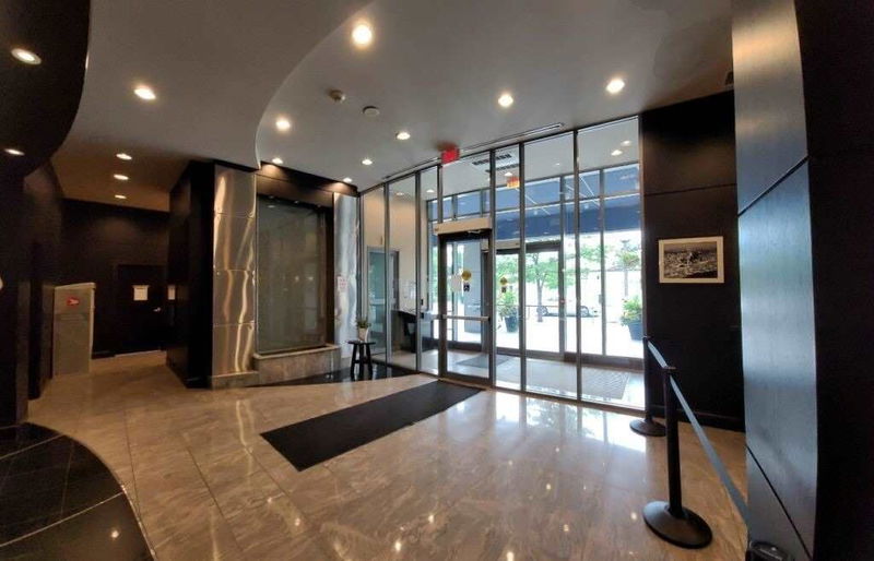 Preview image for 51 Lower Simcoe St #527, Toronto