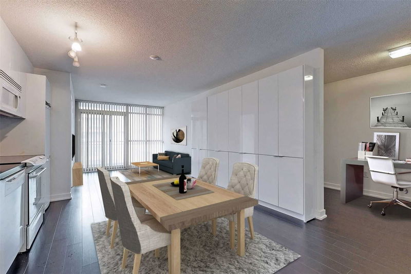 Preview image for 10 Capreol Crt #821, Toronto