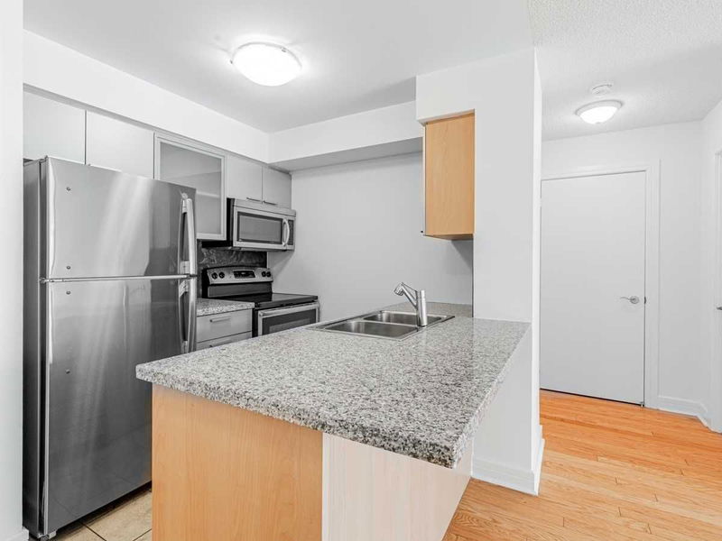 Preview image for 16 Harrison Garden Blvd #612, Toronto