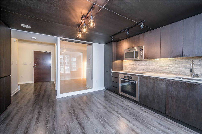 Preview image for 10 Capreol Crt #353, Toronto