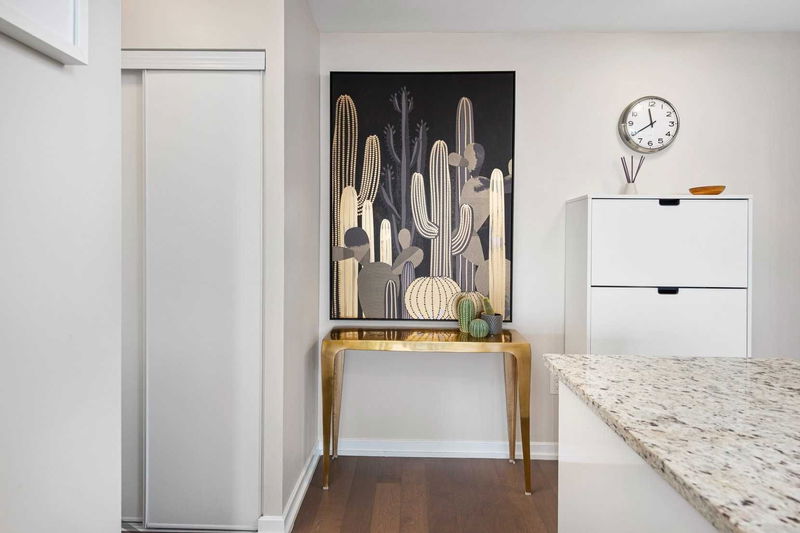 Preview image for 70 Forest Manor Rd #807, Toronto