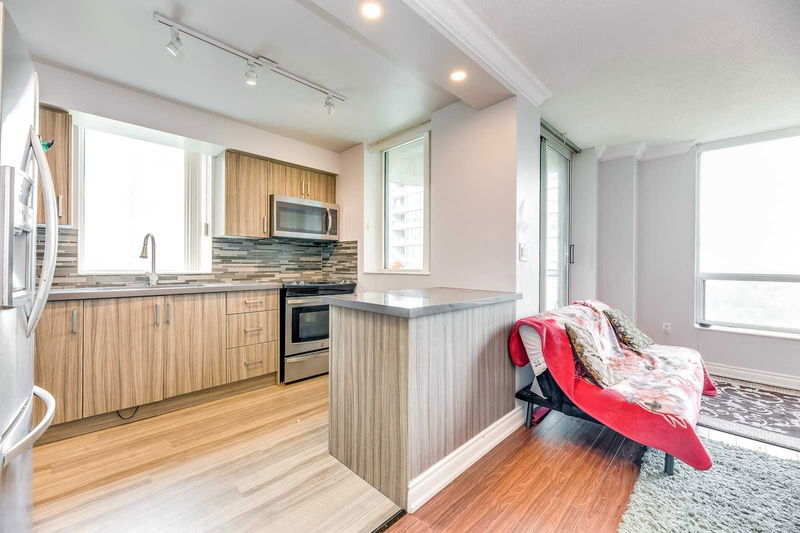 Preview image for 8 Pemberton Ave #1108, Toronto