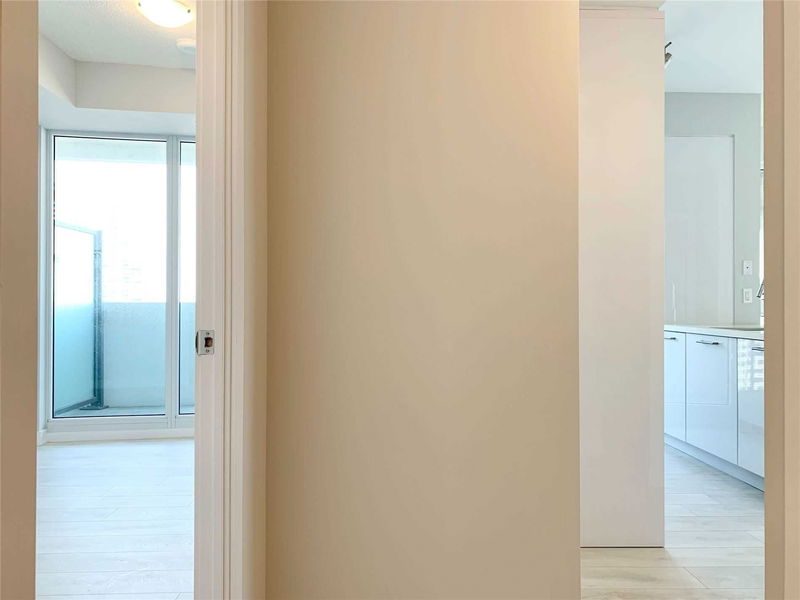 Preview image for 2221 Yonge St #2003, Toronto