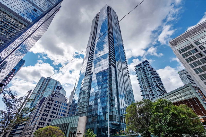 Preview image for 180 University Ave #2104, Toronto