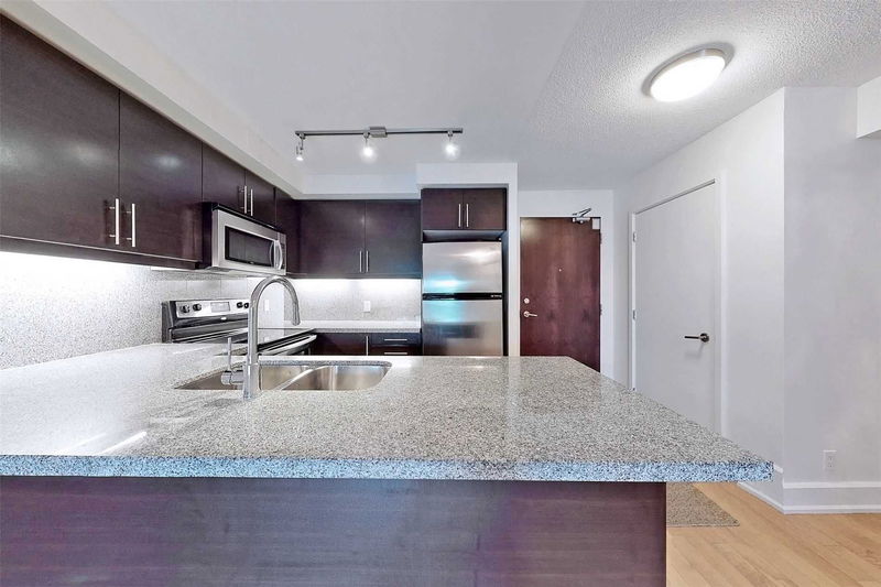 Preview image for 676 Sheppard Ave #301, Toronto