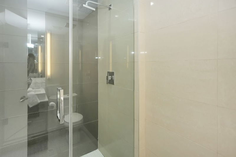 Preview image for 21 Clairtrell Rd #519, Toronto