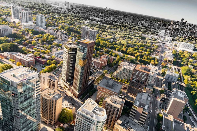 Preview image for 1 Yorkville Ave #5506, Toronto