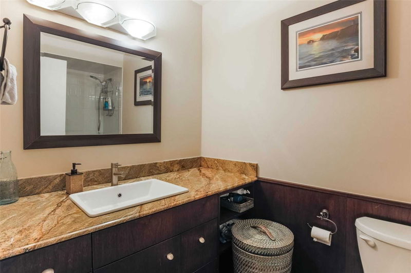 Preview image for 5 Aitken Pl, Toronto