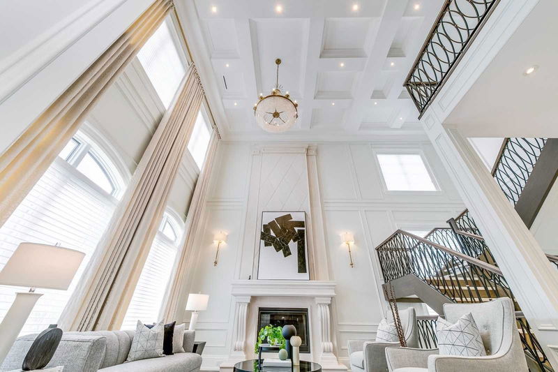 Preview image for 10 Berkindale Dr, Toronto