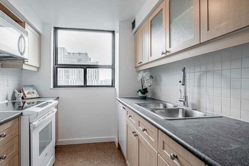 Preview image for 60 St Patrick St #929, Toronto