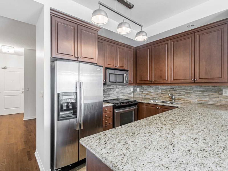 Preview image for 628 Fleet St #404, Toronto
