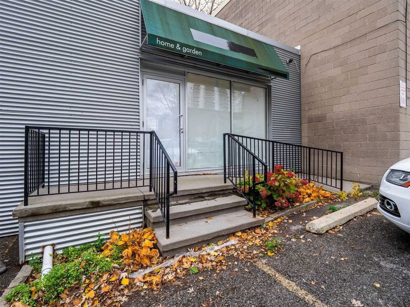 Preview image for 218 Merton St, Toronto