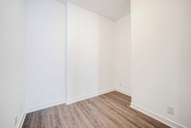 Preview image for 609 Avenue Rd #1501, Toronto