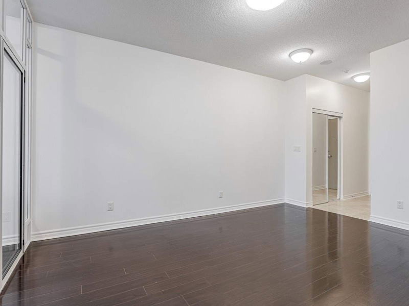 Preview image for 18 Holmes Ave #301, Toronto