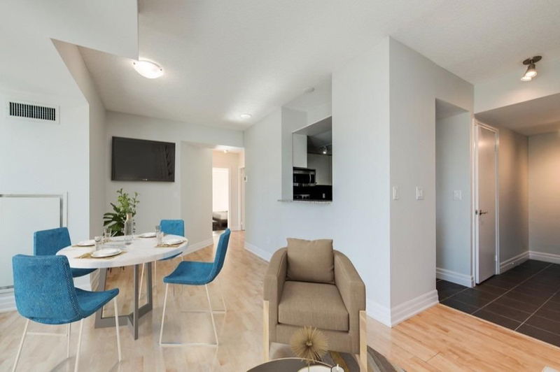 Preview image for 8 Scollard St #504, Toronto