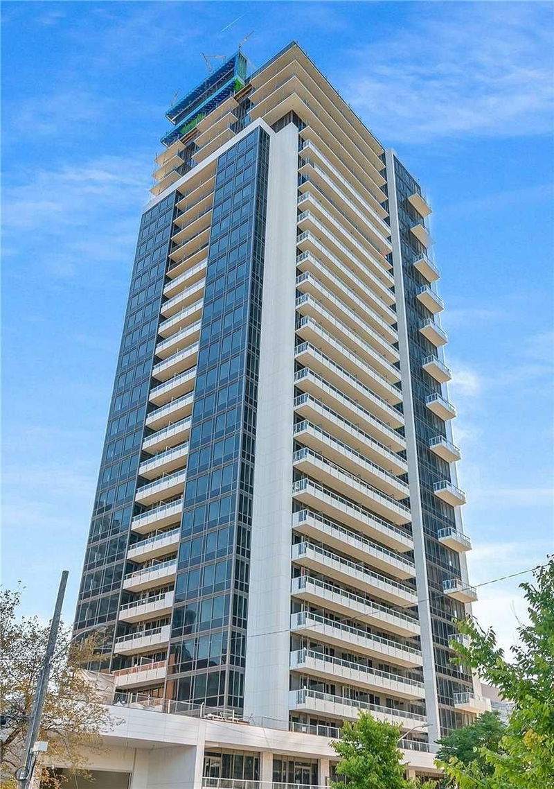 Preview image for 75 Canterbury Pl #815, Toronto