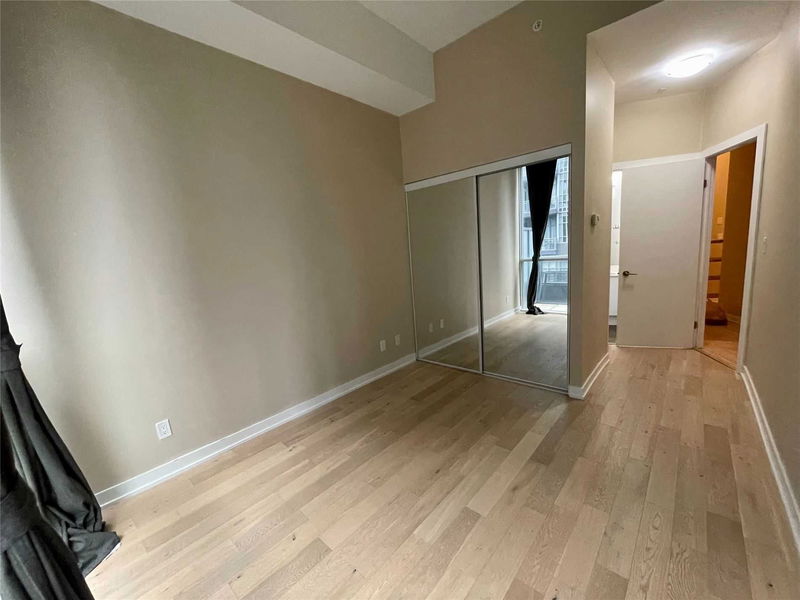 Preview image for 20 Bruyeres Mews #707, Toronto