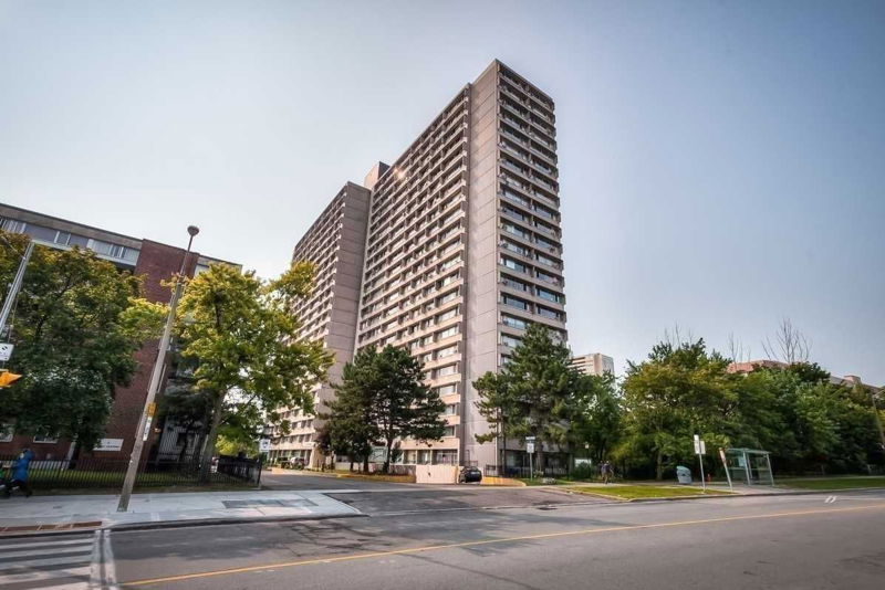 Preview image for 10 Sunny Glenway Glwy #1903, Toronto