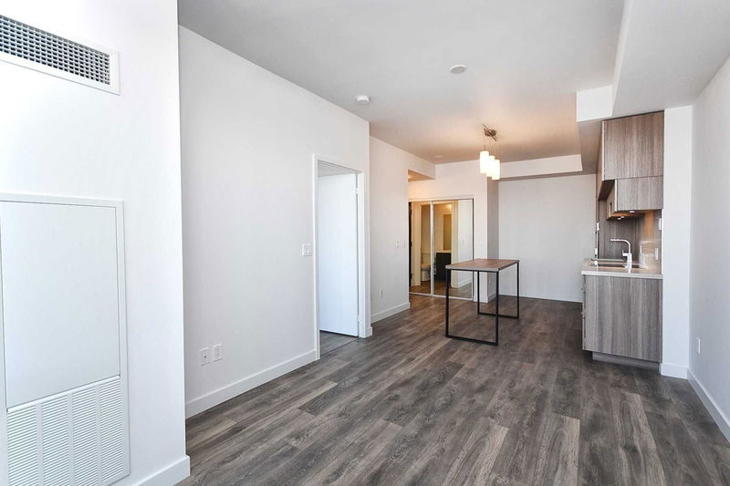 Preview image for 8 Eglinton Ave E #3505, Toronto