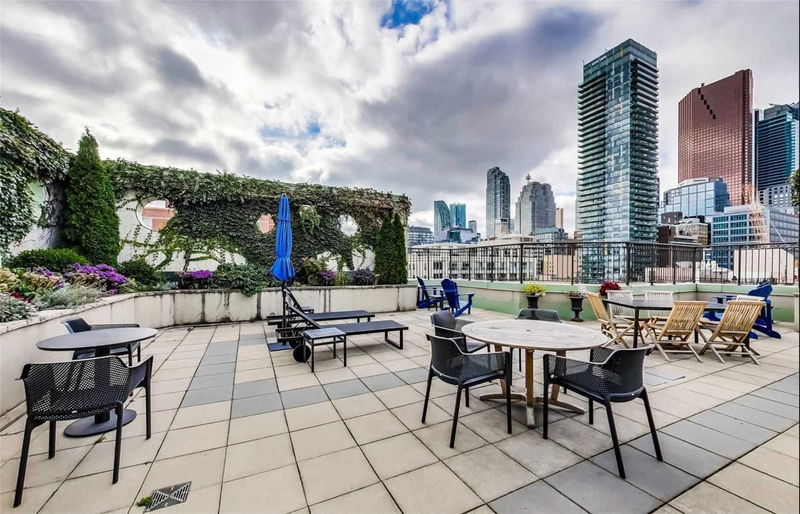 Preview image for 115 Richmond St E #404, Toronto