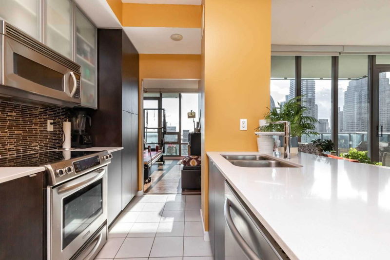 Preview image for 33 Lombard St #3101, Toronto