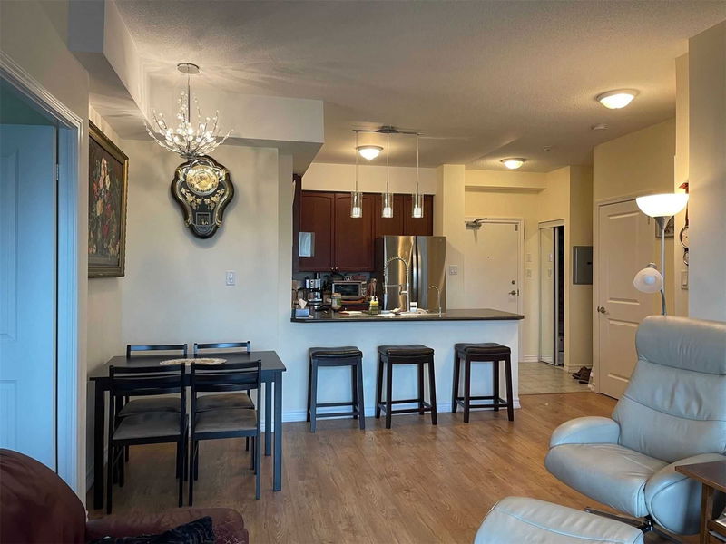 Preview image for 920 Sheppard Ave W #801, Toronto