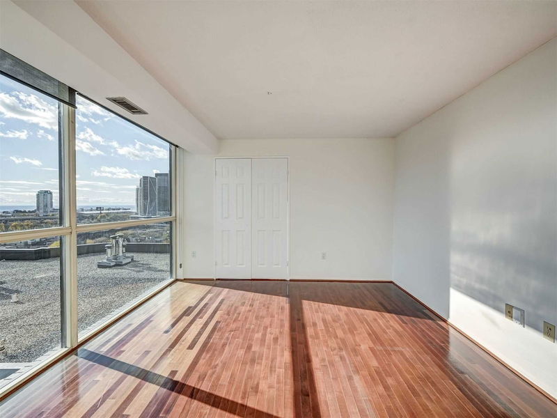 Preview image for 705 King St W #1602, Toronto