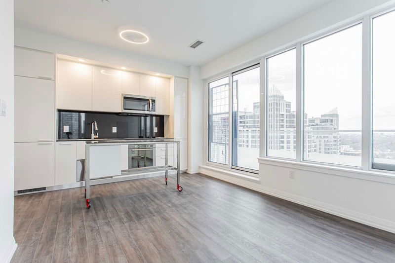 Preview image for 75 Canterbury Pl #2902, Toronto