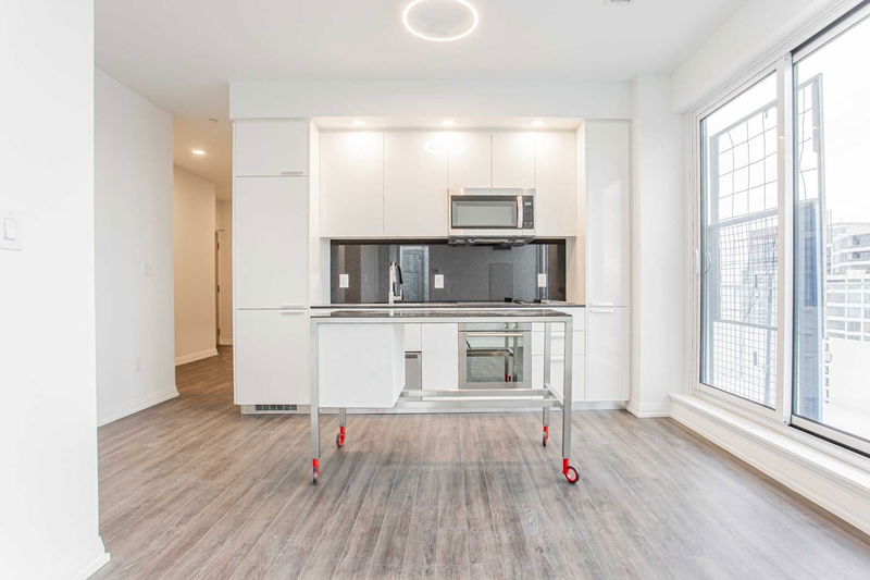 Preview image for 75 Canterbury Pl #2902, Toronto