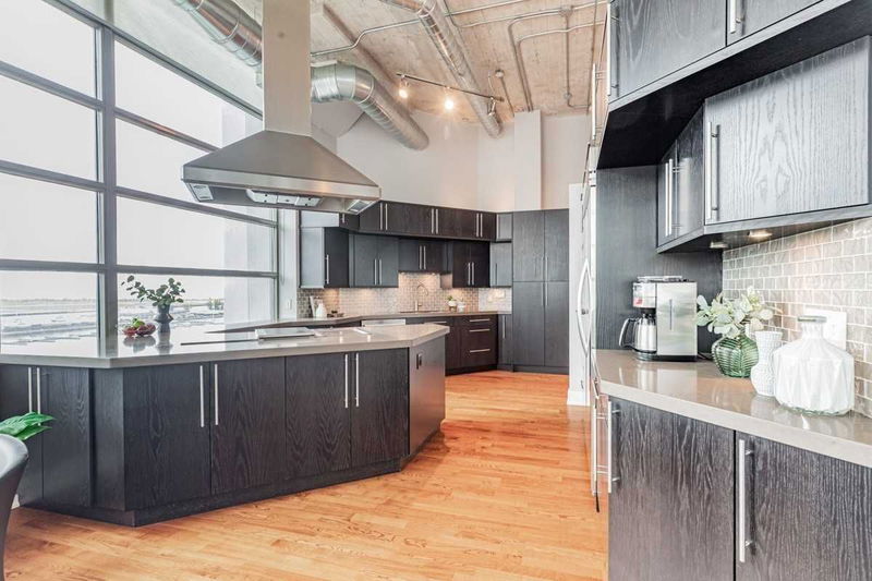 Preview image for 637 Lake Shore Blvd #504, Toronto