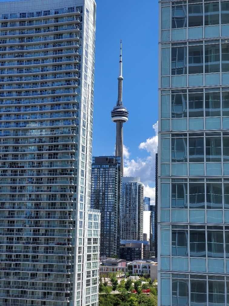 Preview image for 19 Bathurst St #1710, Toronto