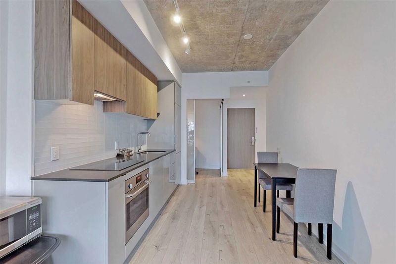 Preview image for 161 Roehampton Ave #508, Toronto