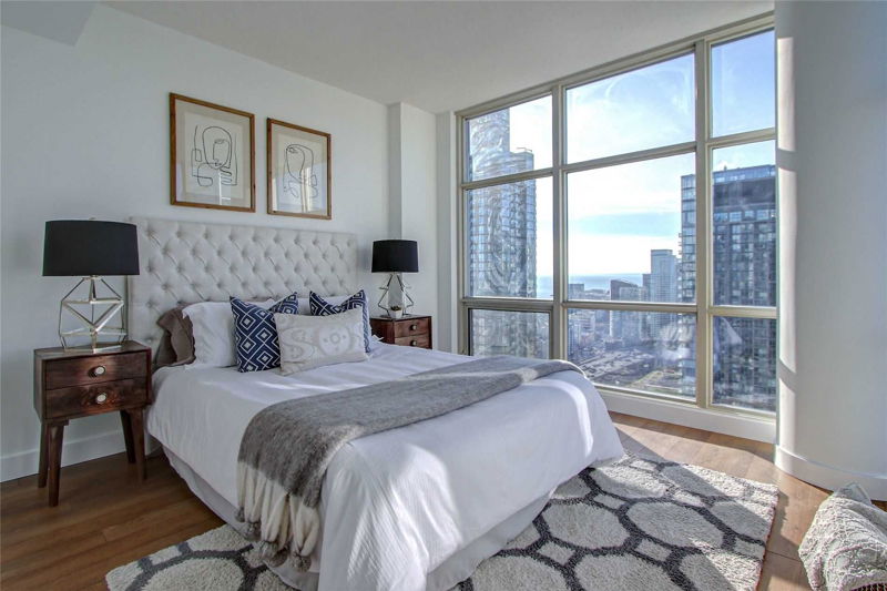 Preview image for 10 Navy Wharf Crt #4003, Toronto