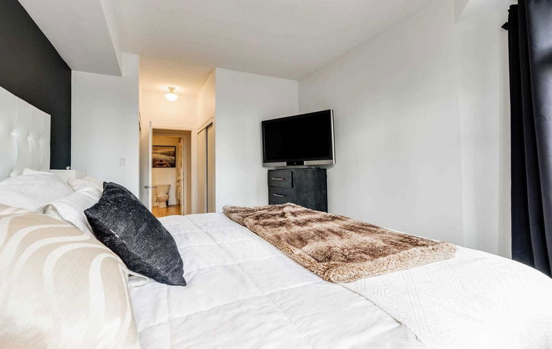 Preview image for 550 Front St W #603, Toronto