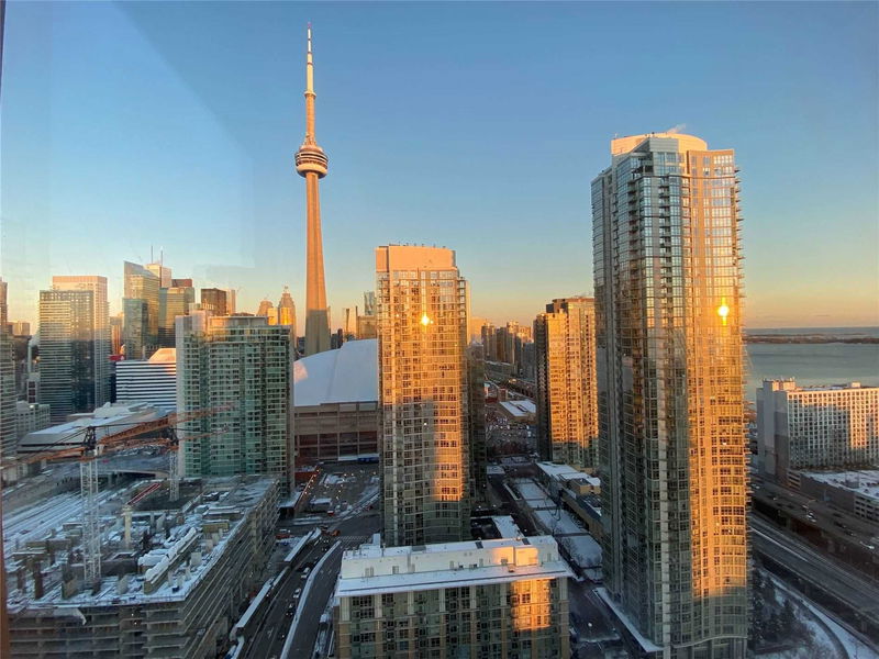 Preview image for 15 Fort York Blvd #3906, Toronto